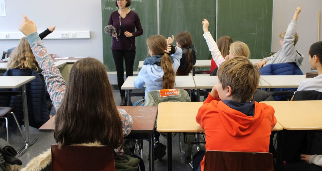 Klasse 6A des Petrinum im Kinderradiokanal – die Sendung wurde nun ausgestrahlt