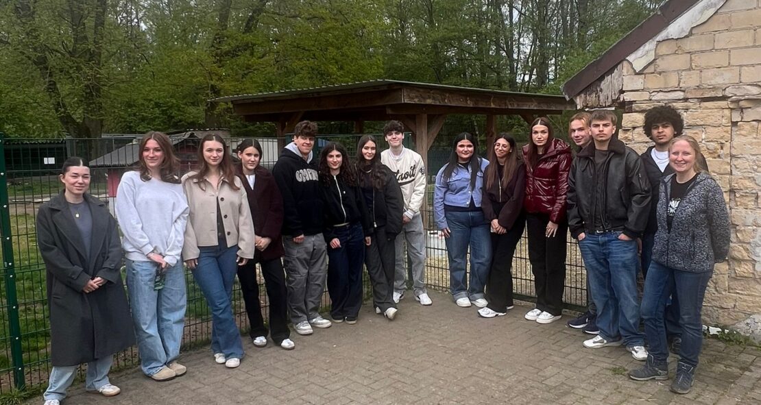 Besuch des Projektkurses Tierschutz im Tierheim Dorsten
